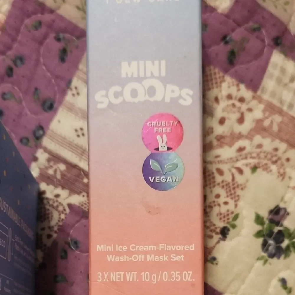 Cake My Day Hydrating Mask - Blue